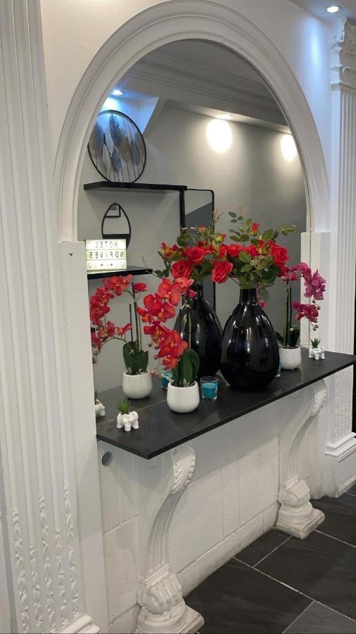 Hotel Nd Five Marseille Ngoại thất bức ảnh